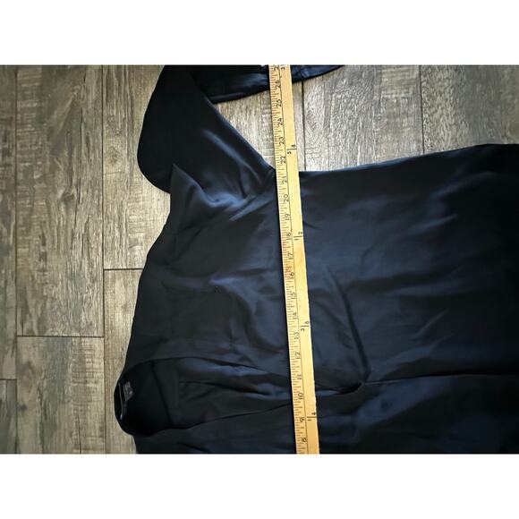 Vince Women's Black Silk band collar Blouse shirt Top Size S - Picture 8 of 8